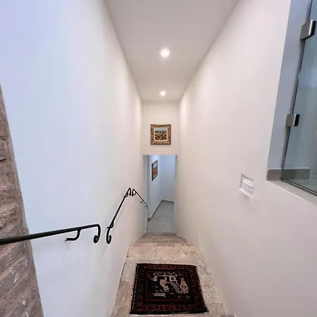 Il Terrazzo Di Tolomei סיינה